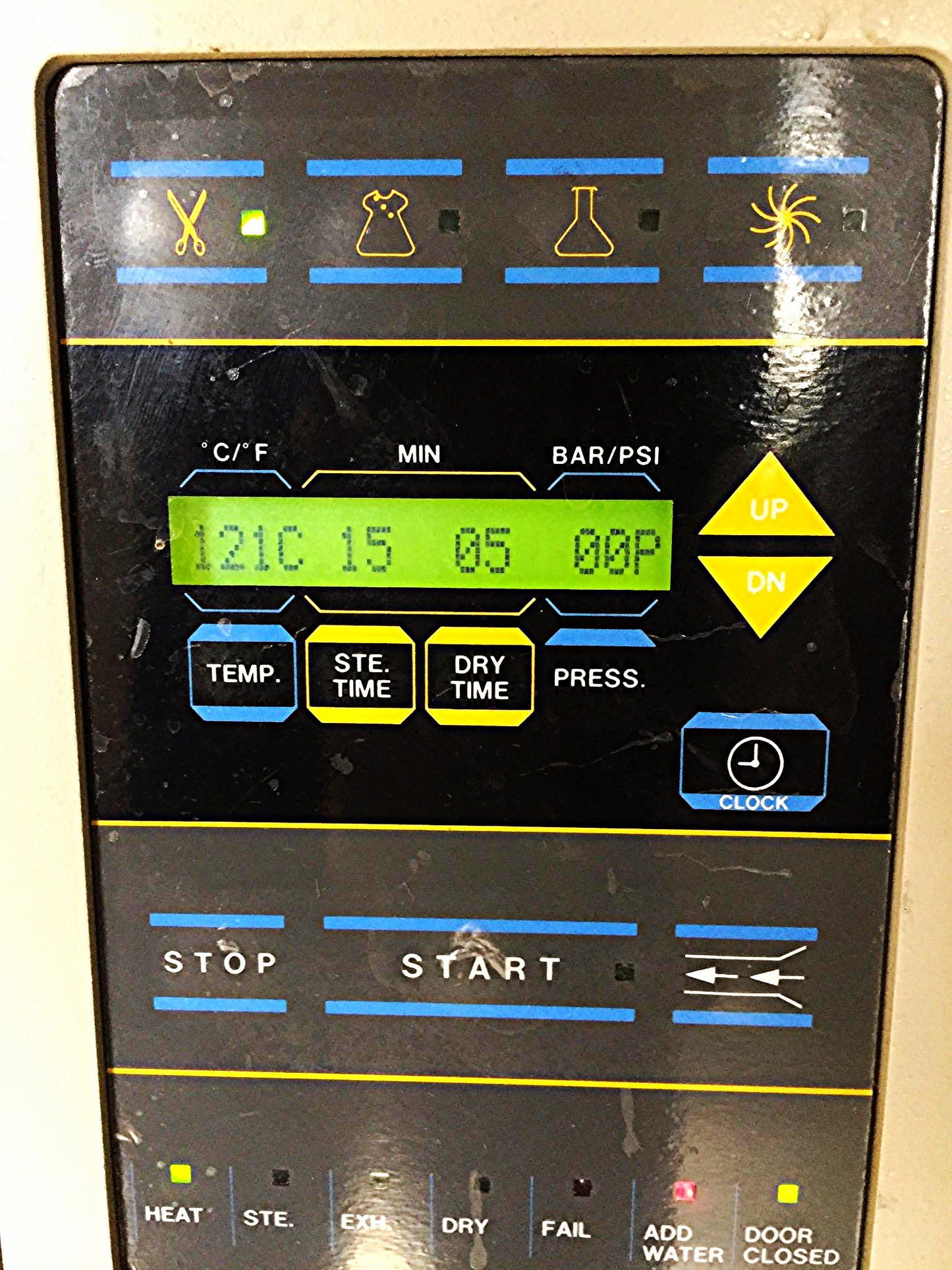 TUTTNAUER 3850E LARGEAUTOMATIC AUTOCLAVE BENCHTOP STERILIZER 65Liter WATCH VIDEO