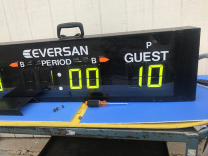 EVERSAN PORTABLE ELECTRONIC SCOREBOARD FOOTBALL HOCKEY BASEBAL WATCH VIDEO