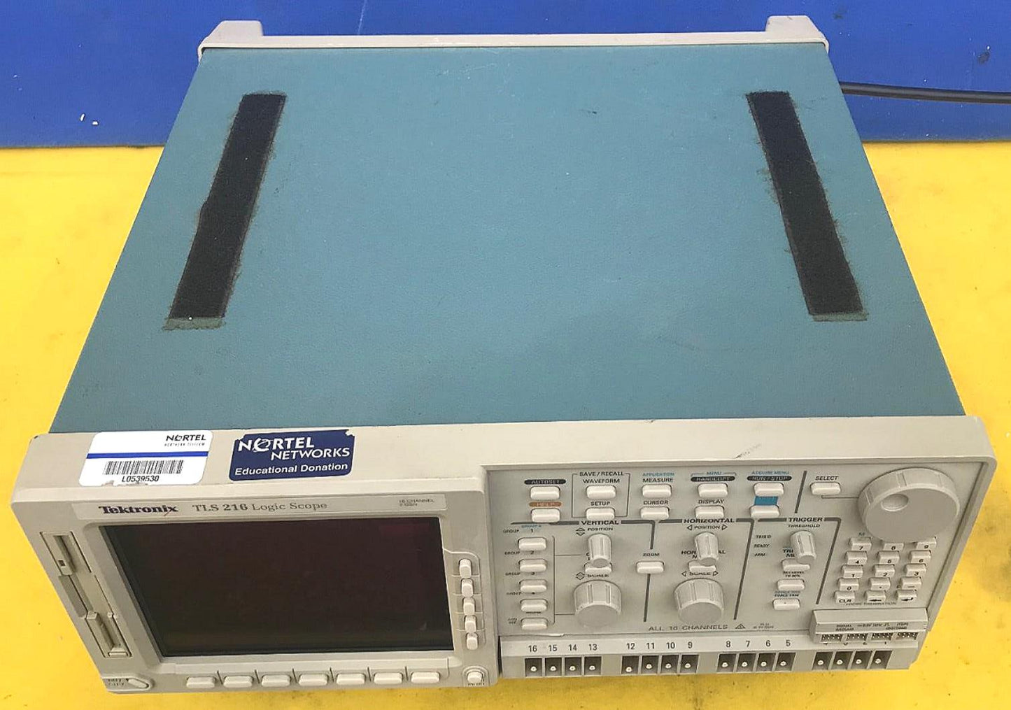 TEKTRONIX TLS 216 COLOR LOGIC SCOPE OSCILLOSCOPE WATCH VIDEO FREE SHIPPING