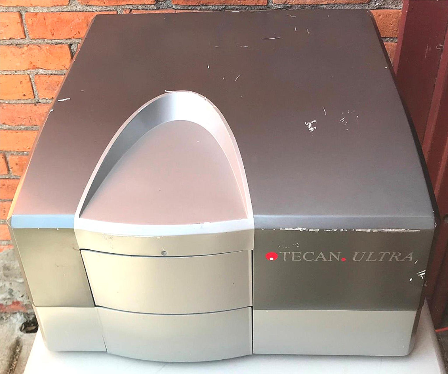 TECAN ULTRA F129010 PLATE READER FLUORESCENCE ABSORBANCE TRF FI FRET FREE SHIP