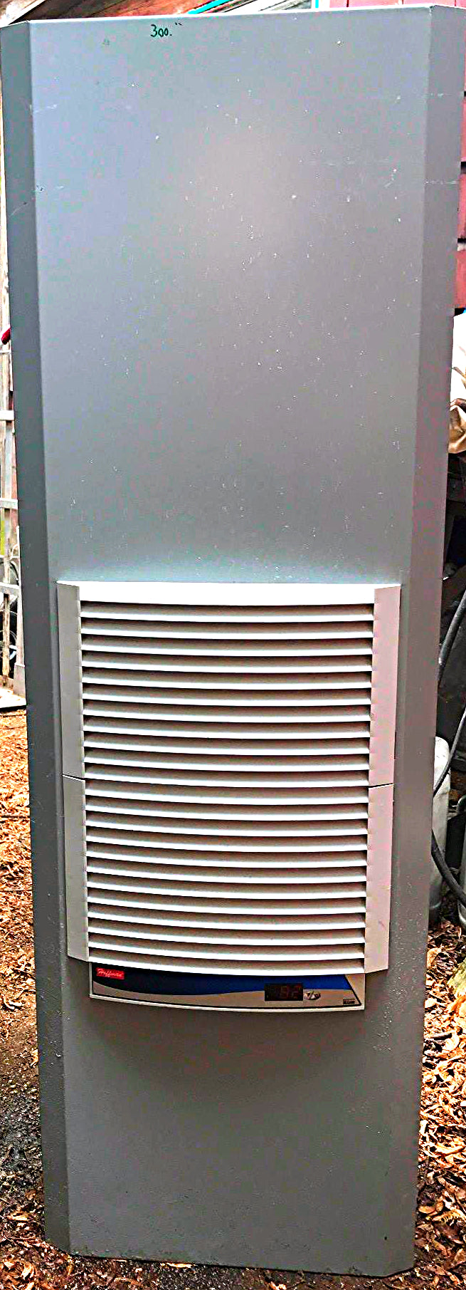 HOFFMAN APW ELECTRONIC ENCLOSURE 12KBTU AIR CONDITIONER M52-1226-034H FREE SHIP