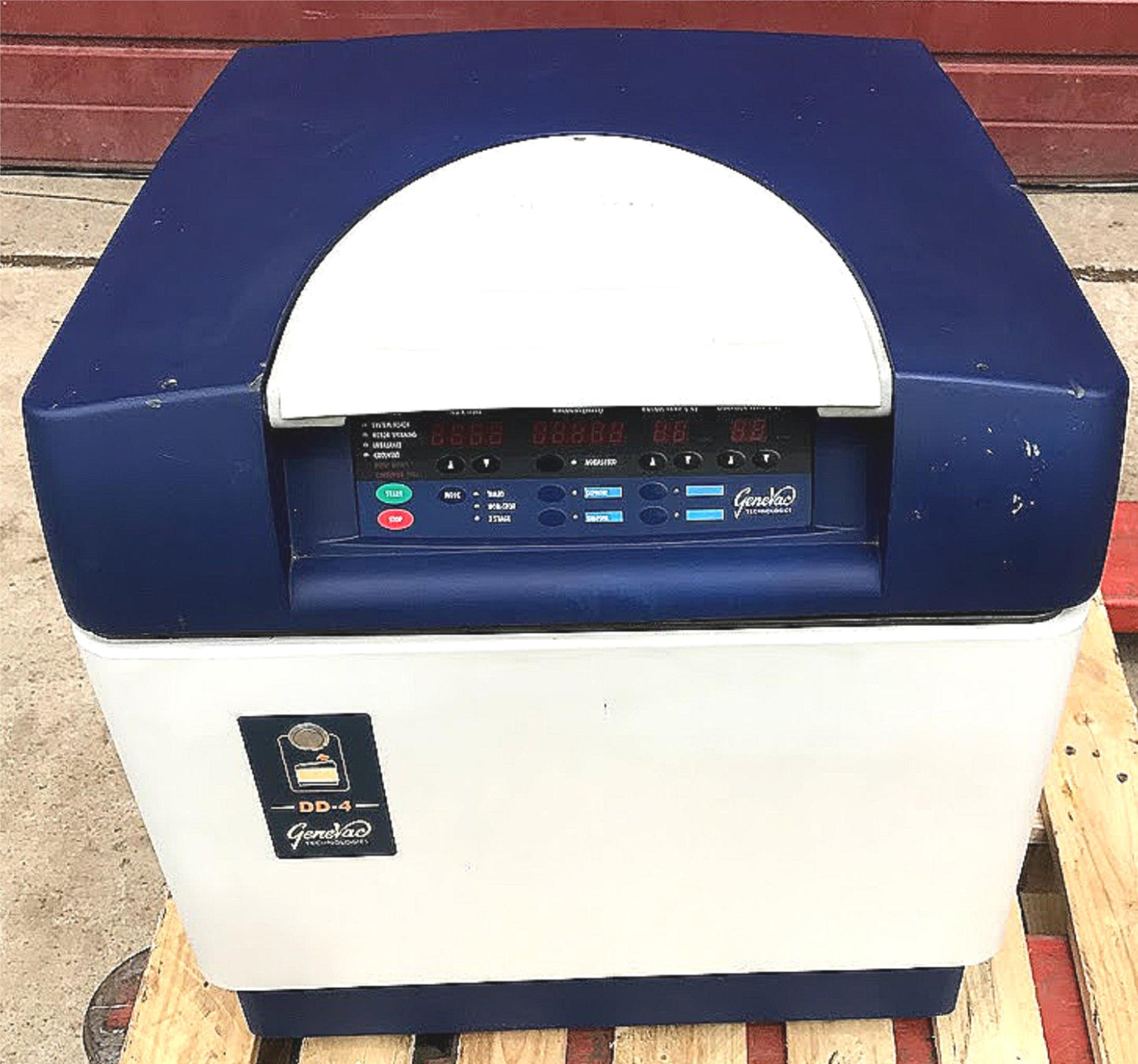 GENEVAC DD-4 EVAPORATOR with FIXED ANGLE ROTOR and NO PUMP FREE SHIP