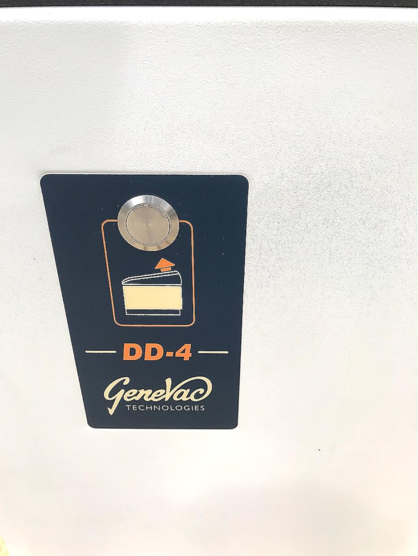 GENEVAC DD-4 EVAPORATOR with FIXED ANGLE ROTOR and NO PUMP FREE SHIP
