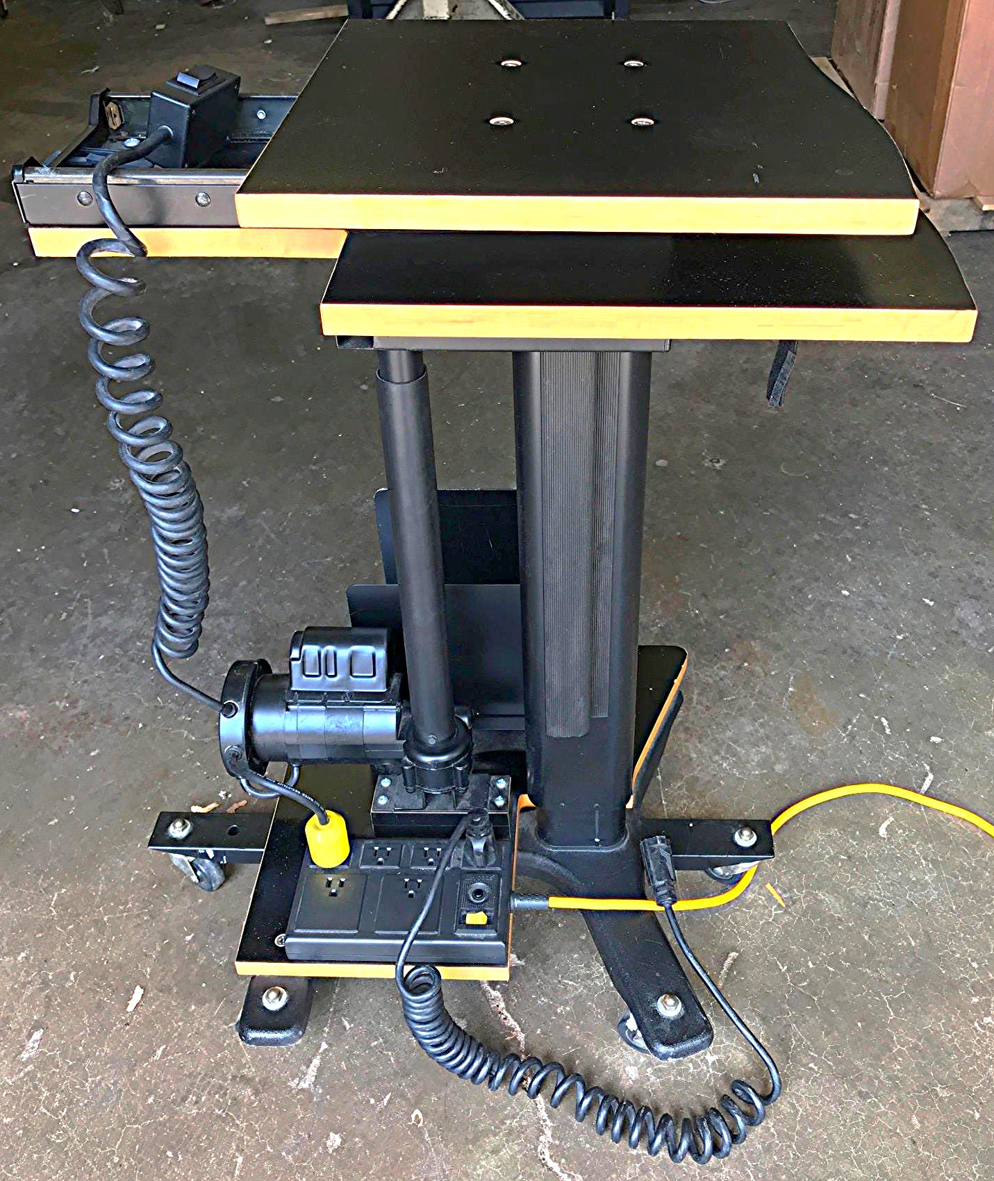 ERGOQUEST POWER COMPUTER WORKSTATION HILO DESK TABLE WHEELS WATCH VIDEO FREESHIP