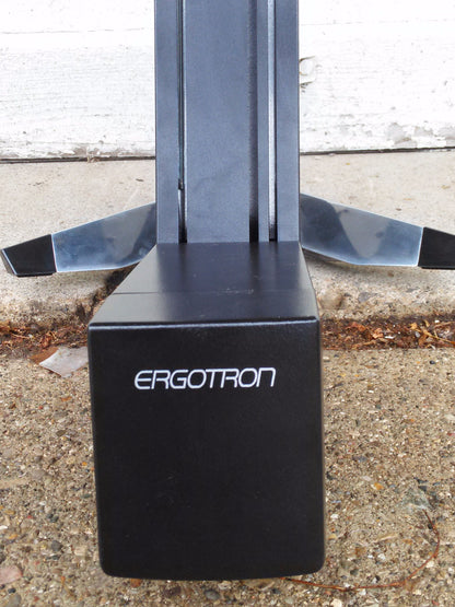 Ergotron 33-349-200 WorkFit-A  Dual Worksurface+ / 2LCD Displays keyboard mouse