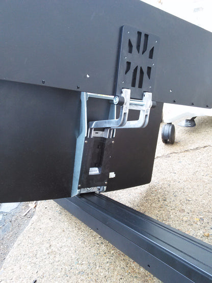 Ergotron 33-349-200 WorkFit-A  Dual Worksurface+ / 2LCD Displays keyboard mouse