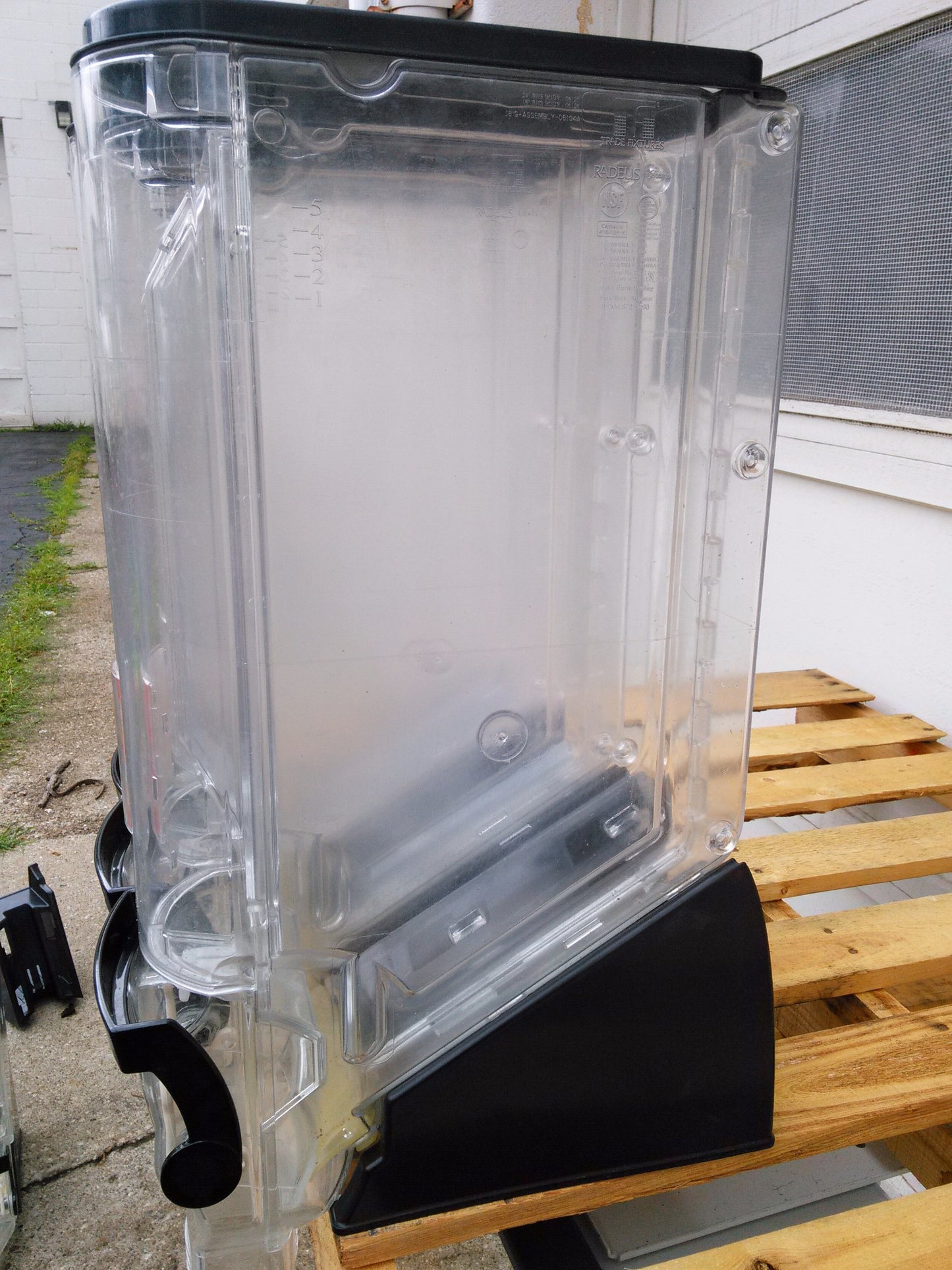 TRADE FIXTURES RADEUS NEWLEAF DESIGNS 5 GALLON CEREAL GRAVITY FEED FEEDER BIN