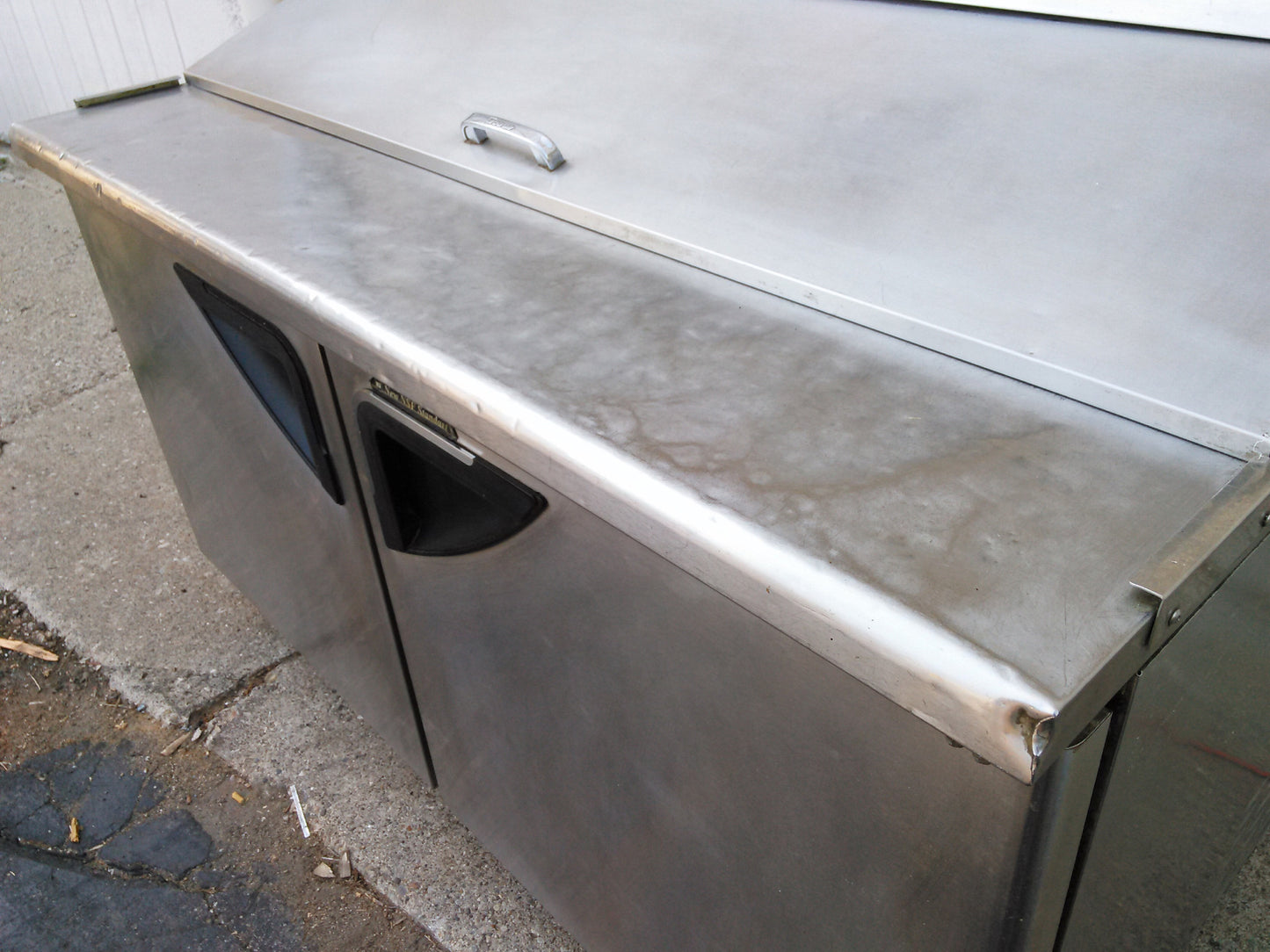 TURBO AIR TWR-60SD 60" 16cf Commercial Worktop Cooler 2 Doors Stainless