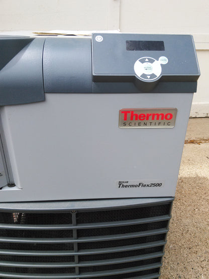 NESLAB THERMO SCIENTIFIC THERMOFLEX 2500 RECIRCULATING CHILLER COLE PALMER