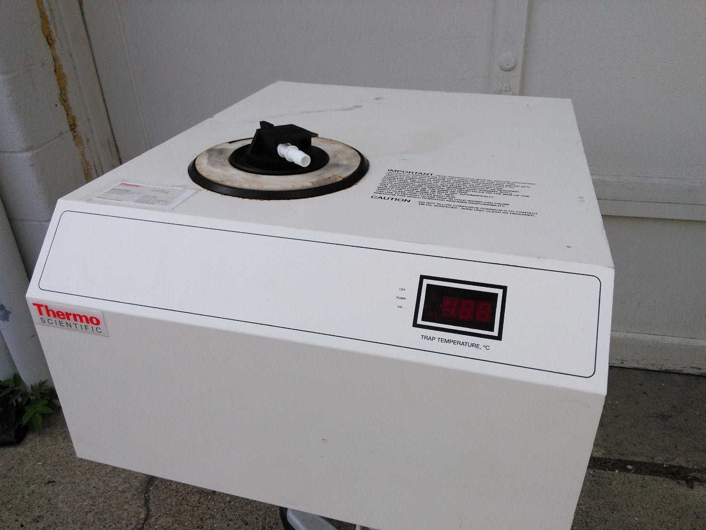 THERMO FISHER SAVANT REFRIGERATED VAPOR TRAP RVT 4104-115