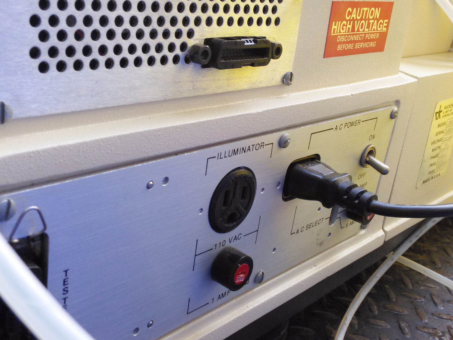 RUCKER & KOLLS MODEL 1032 BAUSCH LOMB BINOCULAR WAFER PROBER PROBE STATION