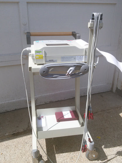 MARQUETTE 1200 EKG Resting ECG EKG w/ Module & Rolling Cart