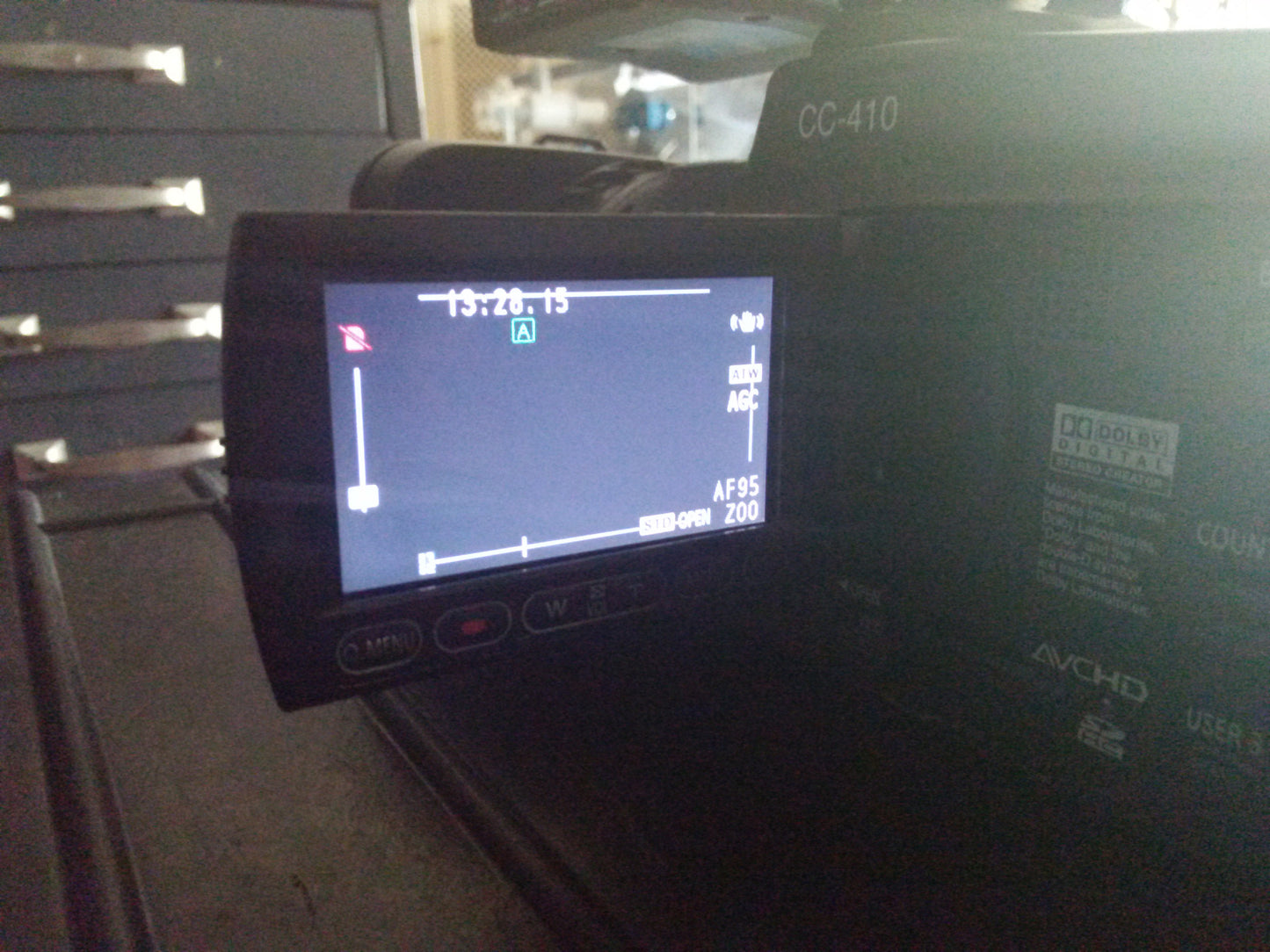 PANASONIC 3MOS HD AVCCAM