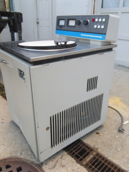 DUPONT SORVALL RC5 FLOOR MODEL REFRIGERATED CENTRIFUGE with ROTOR