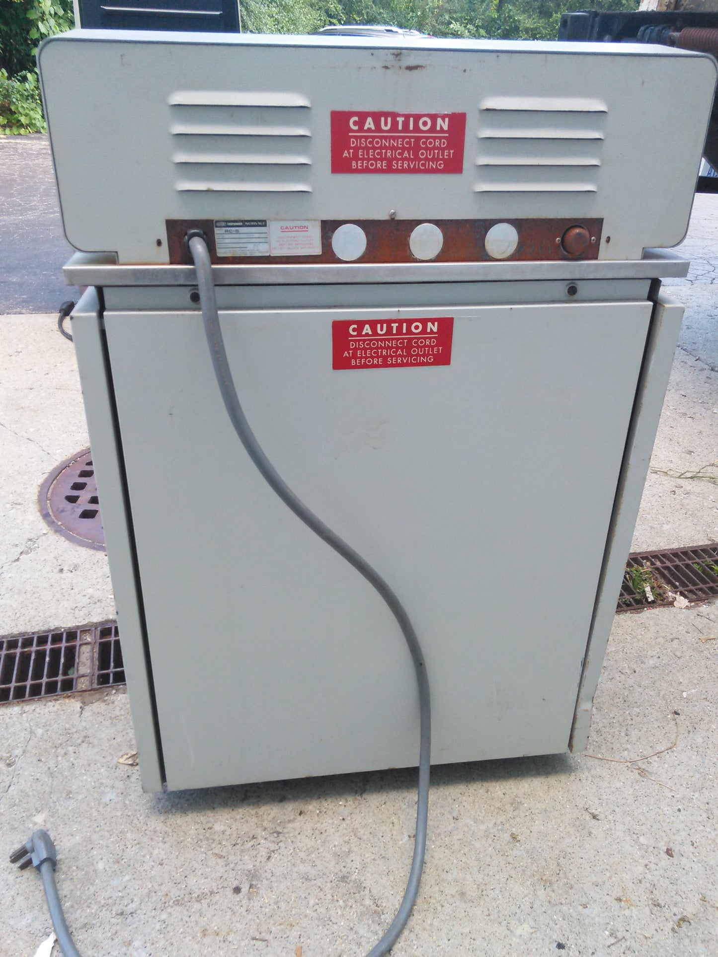 DUPONT SORVALL RC5 FLOOR MODEL REFRIGERATED CENTRIFUGE with ROTOR