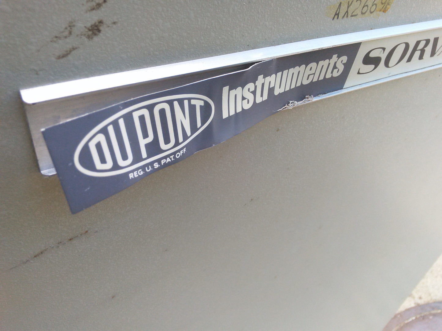 DUPONT SORVALL RC5 FLOOR MODEL REFRIGERATED CENTRIFUGE with ROTOR