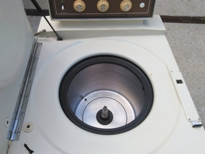 BECKMAN J2-21 FLOOR CENTRIFUGE