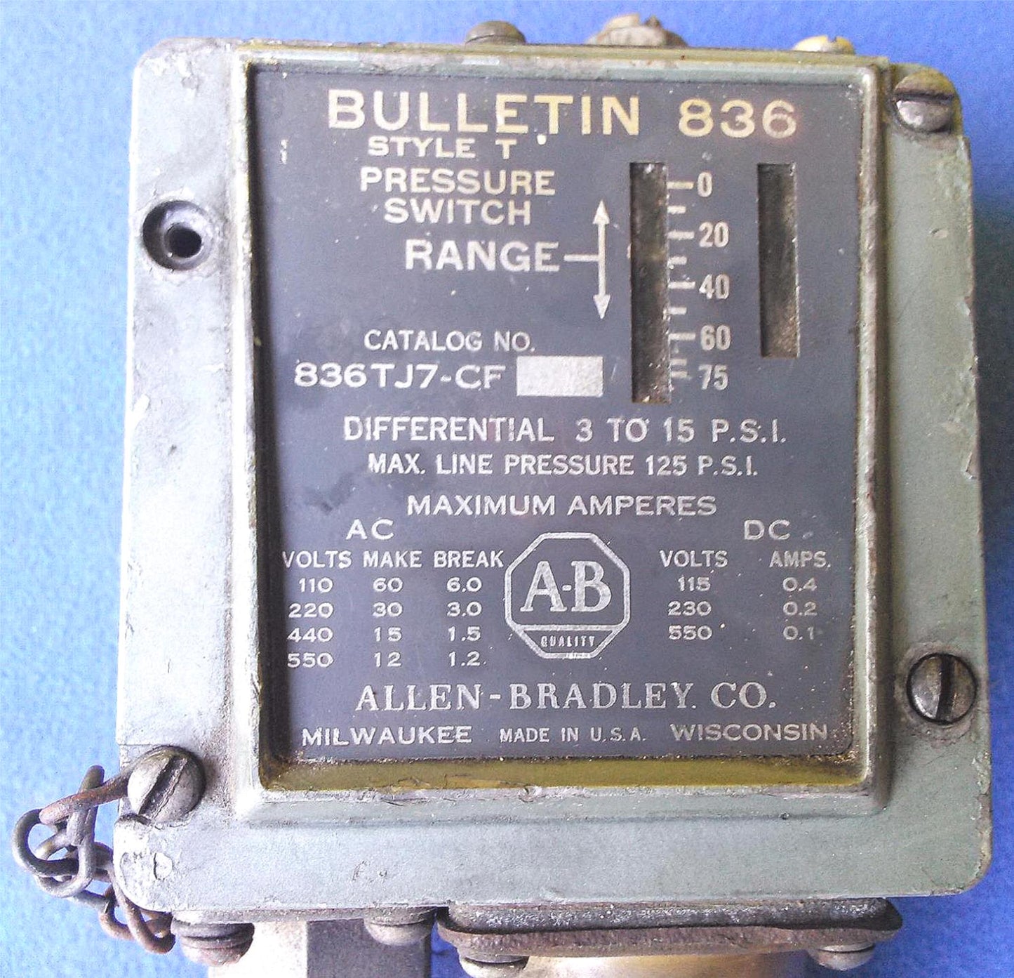 ALLEN-BRADLEY BULLETIN 836 STYLE T PRESSURE SWITCH
