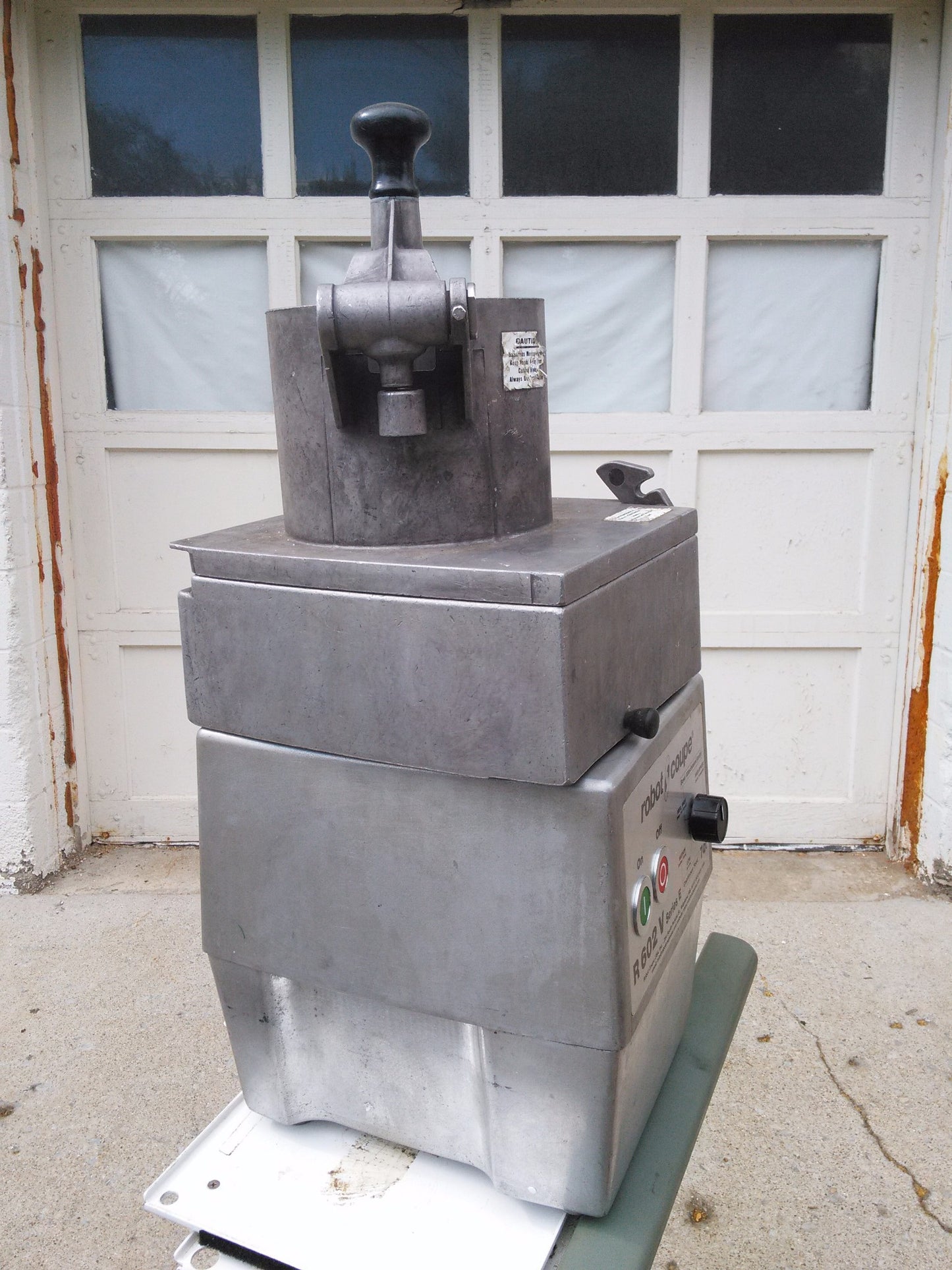 ROBOT COUPE R602V SERIES E / 3 HP FOOD PREPARATION COMMERCIAL BLENDER COMMERCIAL