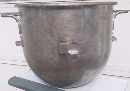 HOBART 40 QUART MIXING DOUGH BOWL