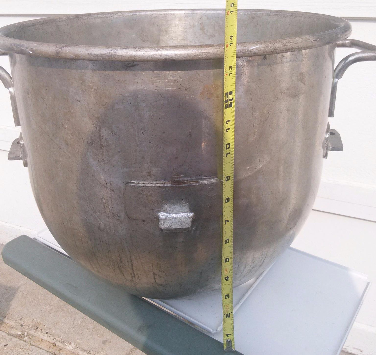 HOBART 40 QUART MIXING DOUGH BOWL