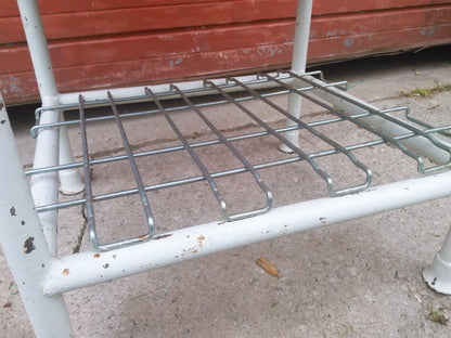 VINTAGE COMMERCIAL KITCHEN HEAVY GAUGE STEEL PREP TABLE & GRID 30w x 33d x 35 h