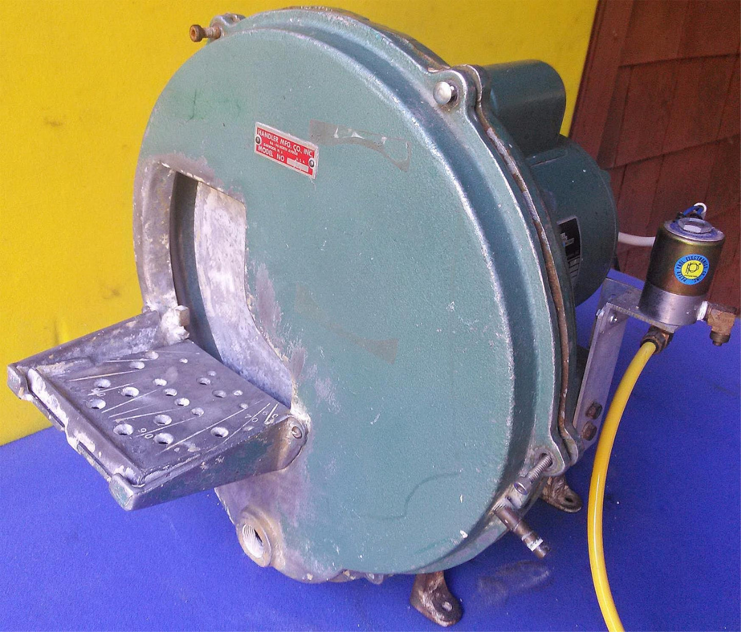 HANDLER MODEL 32 Dental Single Side Trimmer Wet Dentition Model Cutting 12"Wheel