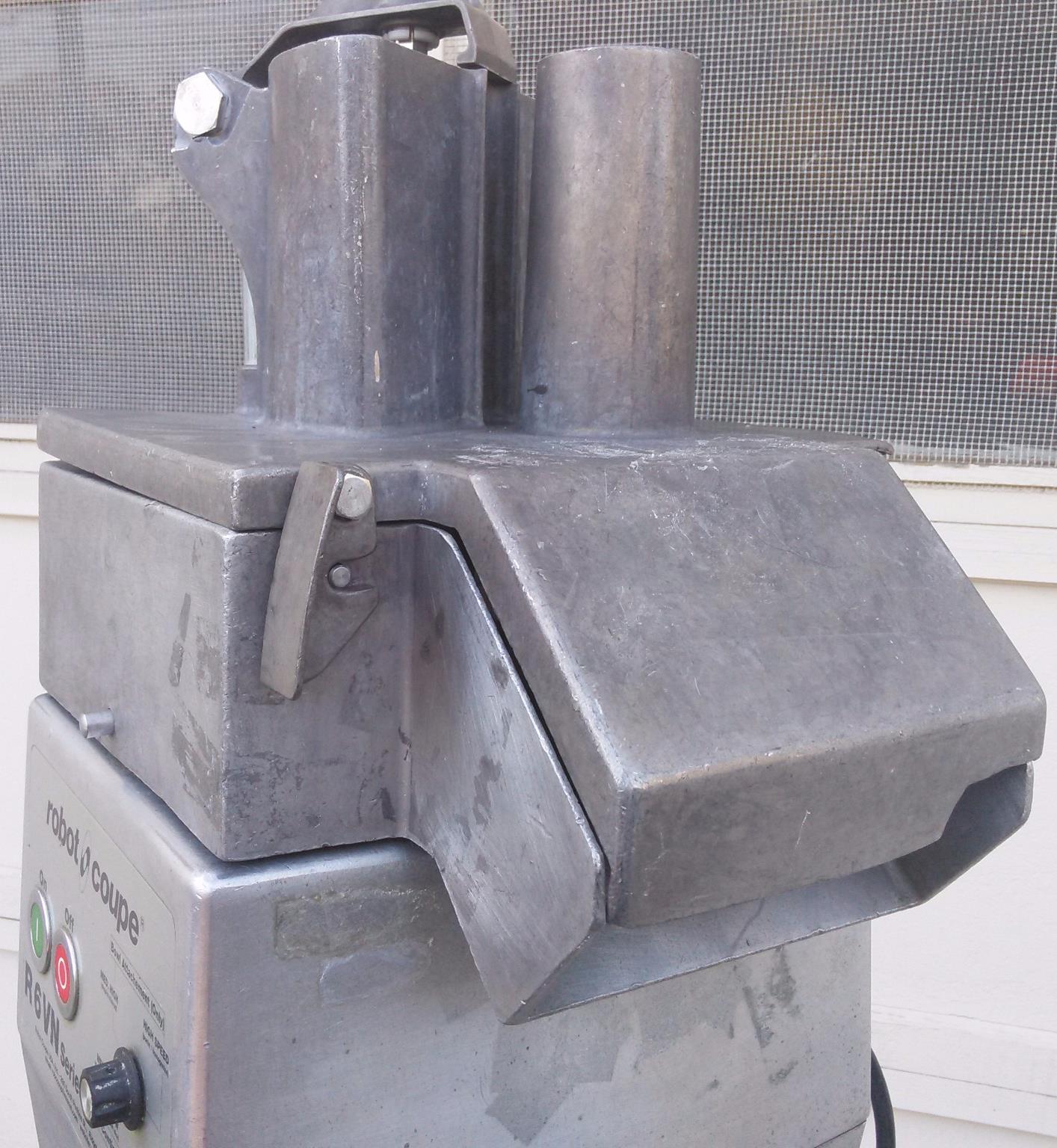 ROBOT COUPE R6VN SERIES D / 7 QUART  3 HP FOOD PREPARATION COMMERCIAL BLENDER