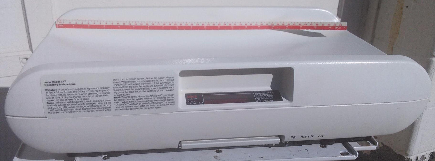 SECA 727 Digital baby scale with fine 1 gram graduation wireless transmission