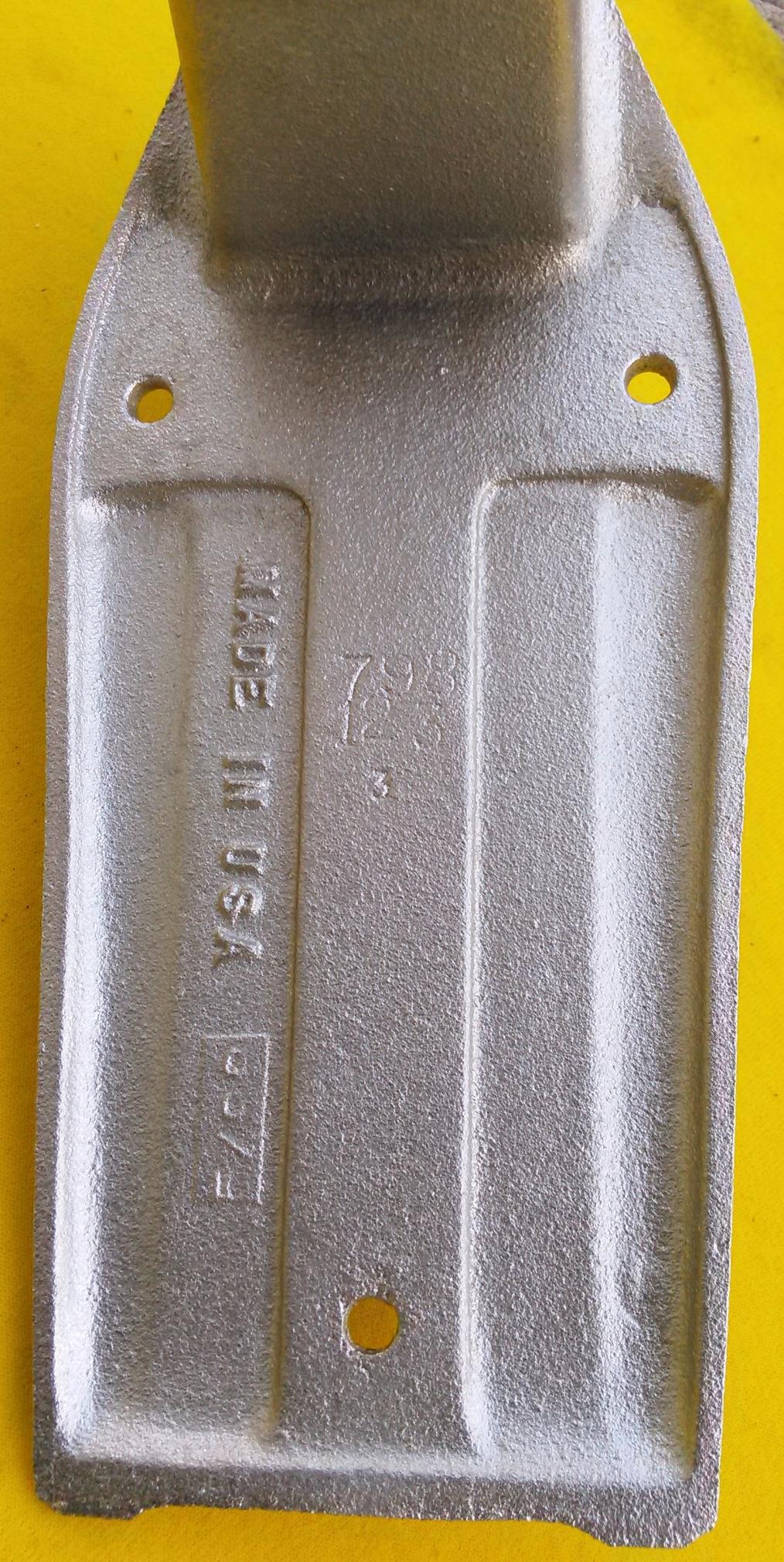 EDLUND NUMBER 01 " OLD FAITHFUL " MANUAL CAN OPENER PRODUCT CODE 11100