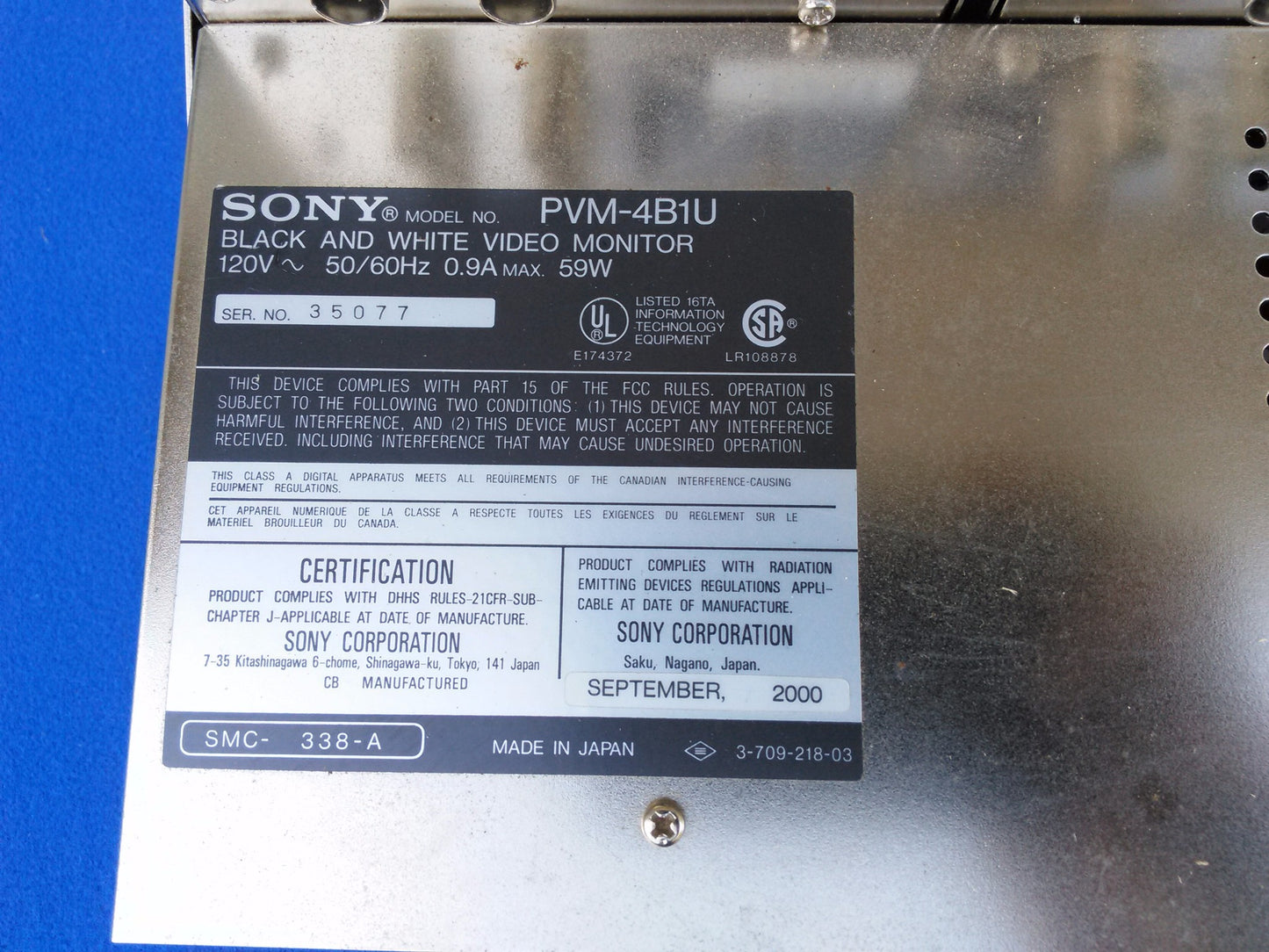 SONY PVM-4B1U Quad 4" BLACK WHITE Analog LCD Monitor Panel Rack Works Perfectly!