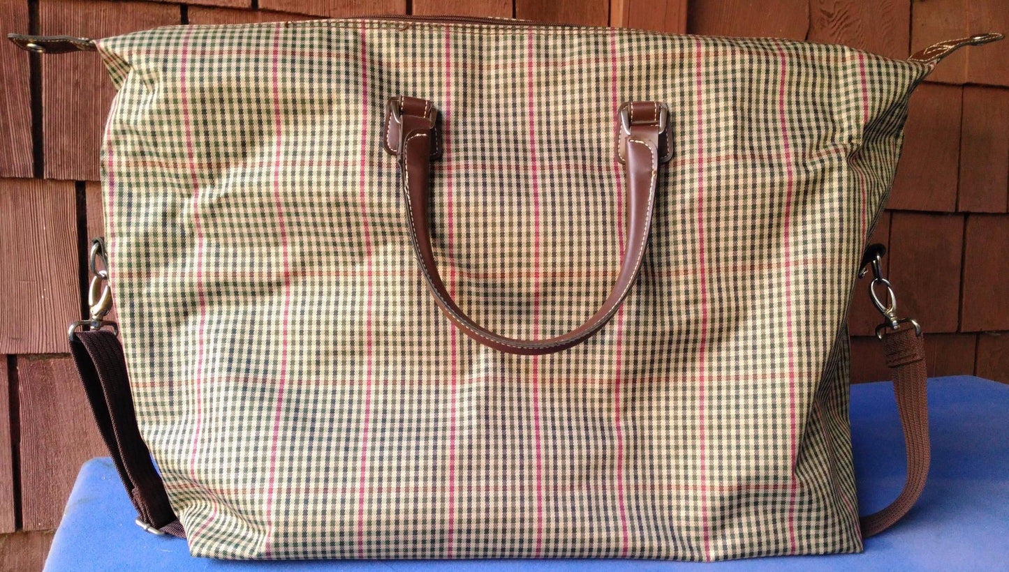 Authentic DIANE von FURSTENBERG VOYAGE Shoulder Bag Large WONDERFUL CONDITION