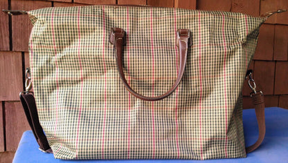 Authentic DIANE von FURSTENBERG VOYAGE Shoulder Bag Large WONDERFUL CONDITION