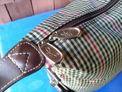 Authentic DIANE von FURSTENBERG VOYAGE Shoulder Bag Large WONDERFUL CONDITION