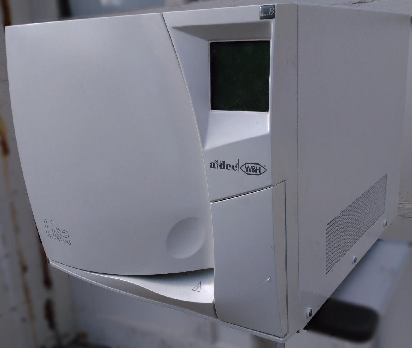 LISA ADEC MB 17 STEAM STERILIZER AUTOMATIC AUTOCLAVE W&H MB17 FOR PARTS