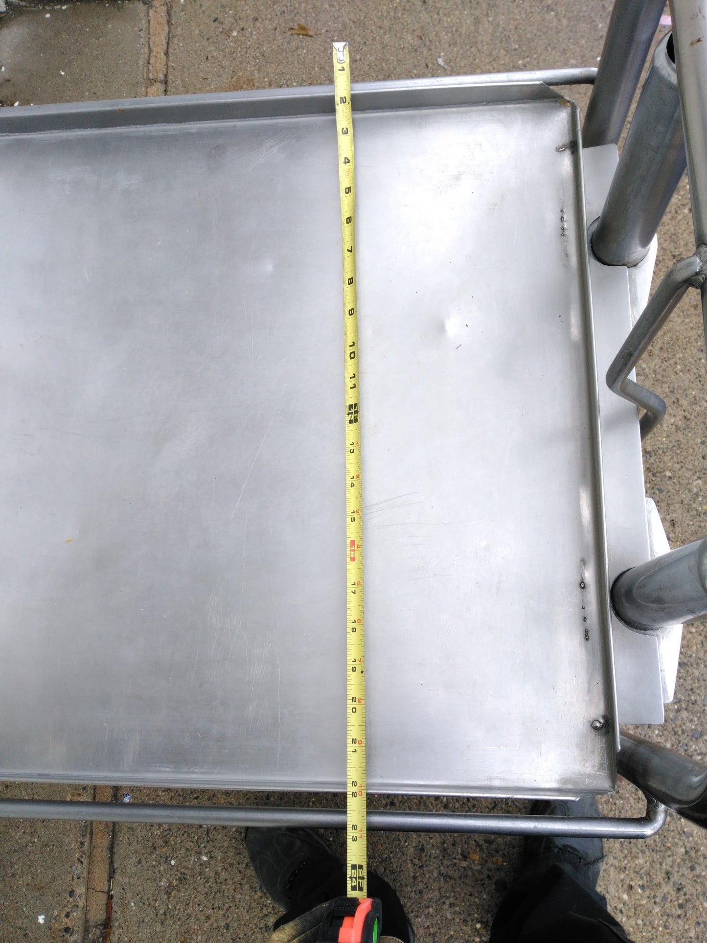 DINEX Open Single Solid Shelf Tray Dispenser 23.5"x38.5"x22.5" Stainless KITCHEN