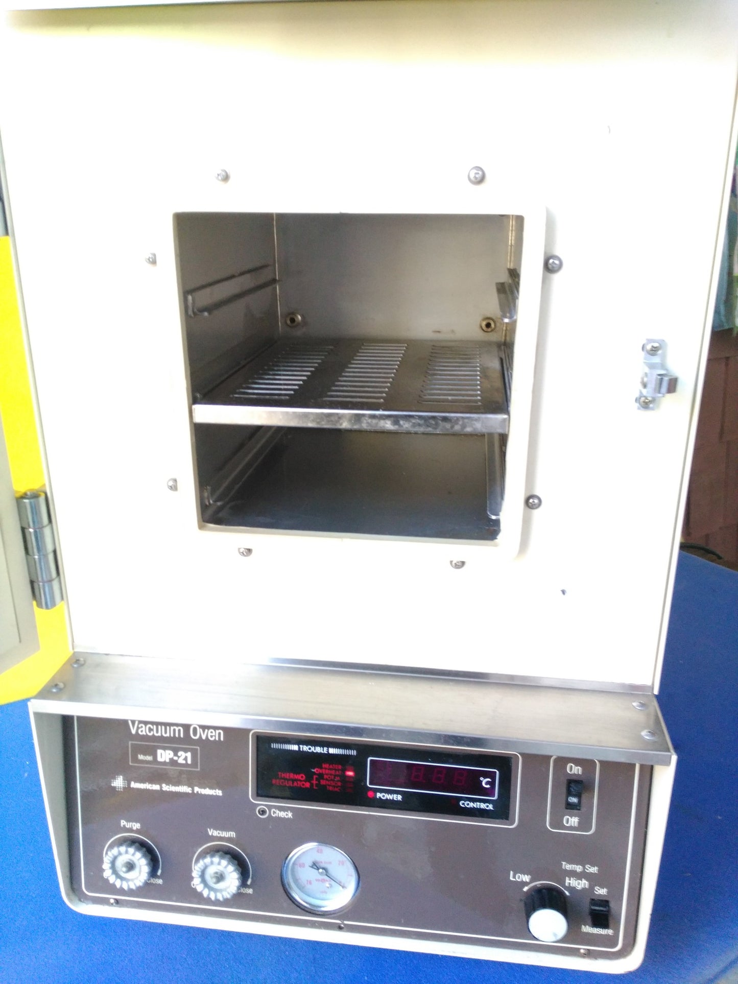 AMERICAN SCIENTIFIC GOLD SERIES DP-21 VACUUM OVEN BENCHTOP LABORATORY 40°Cto240°
