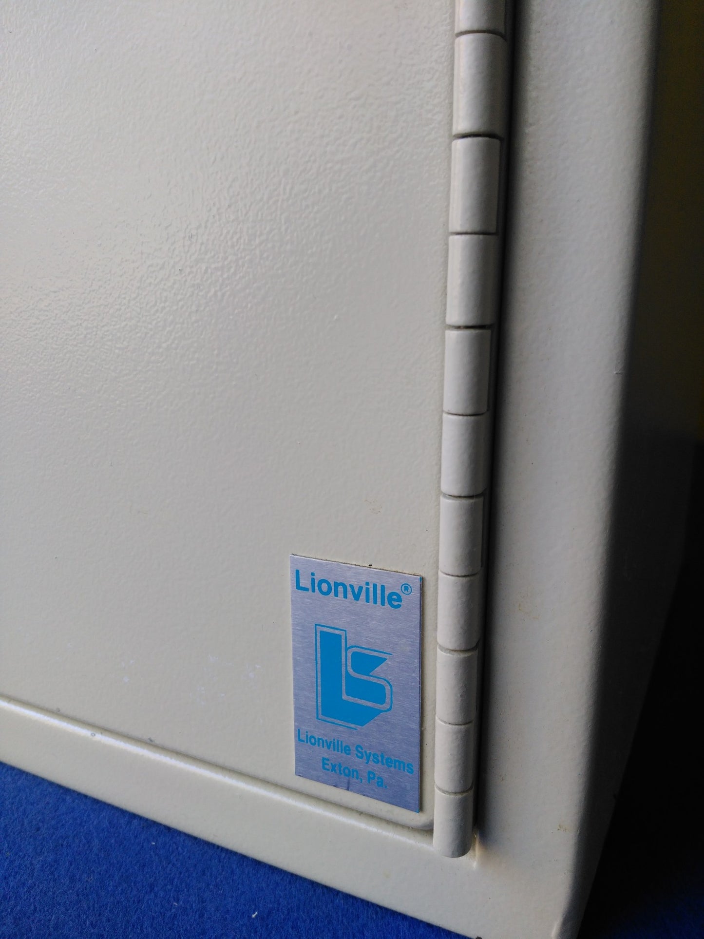 LIONVILLE CS LOCKER MEDICAL LOCK SECURITY MEDICINE DRUG PRESCRIPTION CABINET KEY