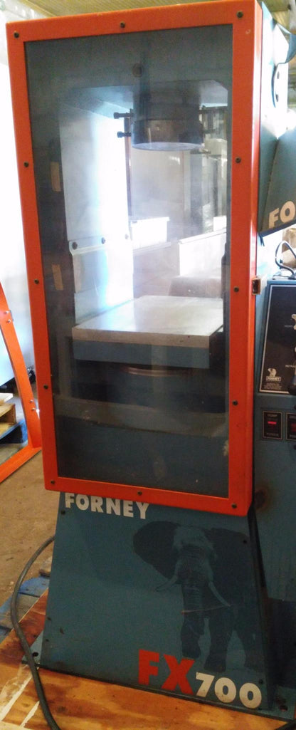 FORNEY FX 700 COMPRESSION TESTING MACHINE 7,000 to 700,000 lbs CONCRETE REBAR