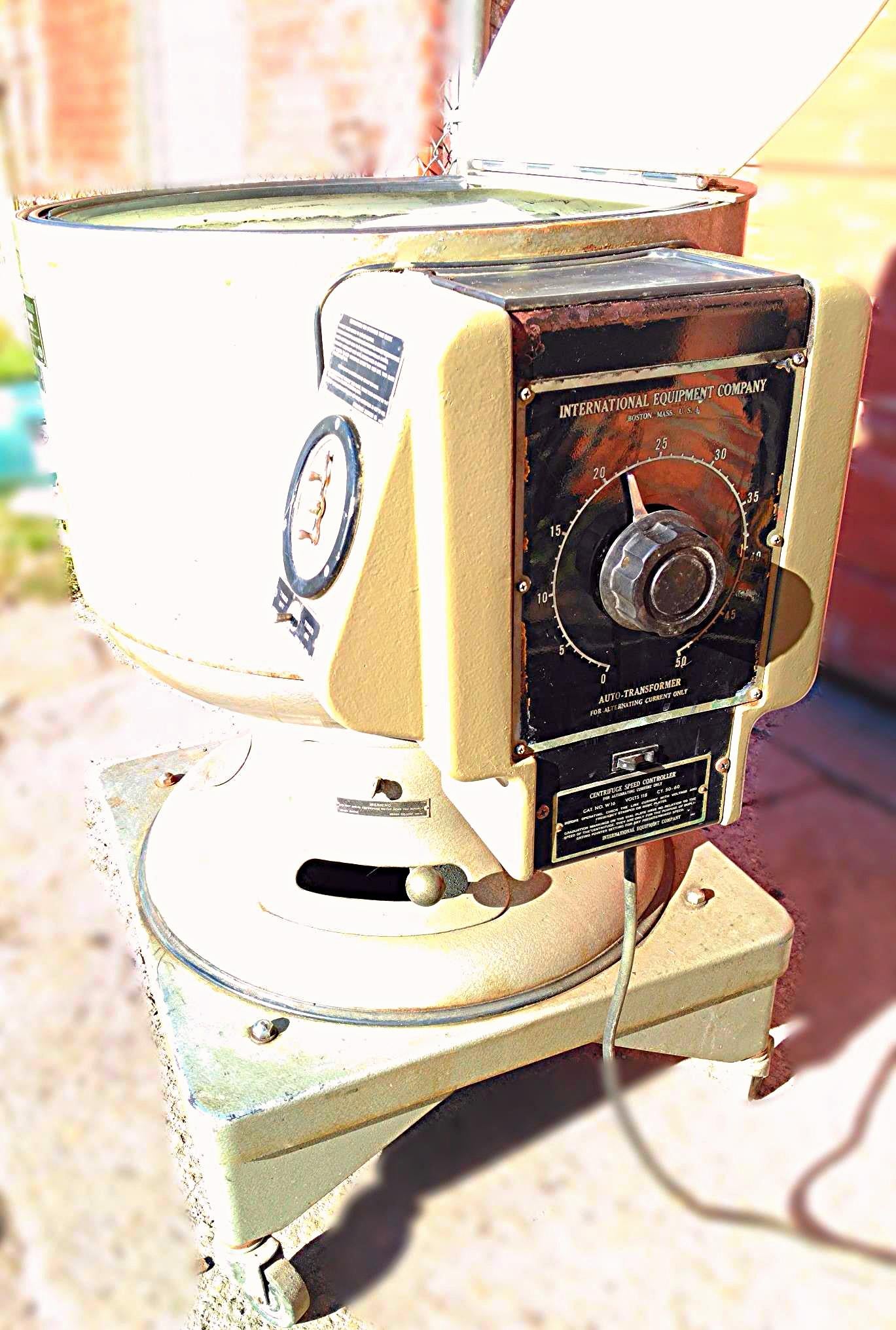 INTERNATIONAL IEC CENTRIFUGE SIZE 2 MODEL K REFURBISHED & ROTOR & TUBES WARRANTY