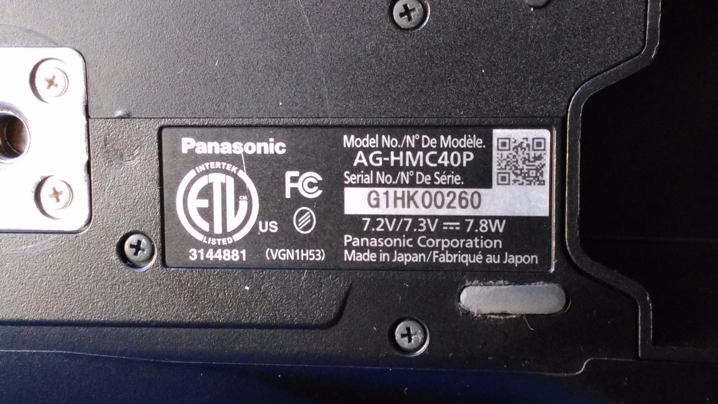 Panasonic AG‑HMC40 3.05 MP Professional HD Camcorder 1080p Camera HMC40 12x Opti