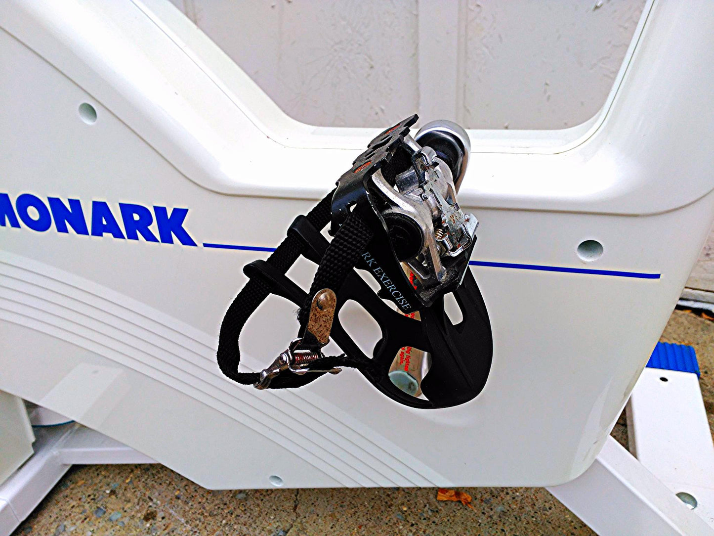 MONARK ERGOMEDIC 894E ANAEROBIC PEAK BIKE SELLEROYAL SADDLE