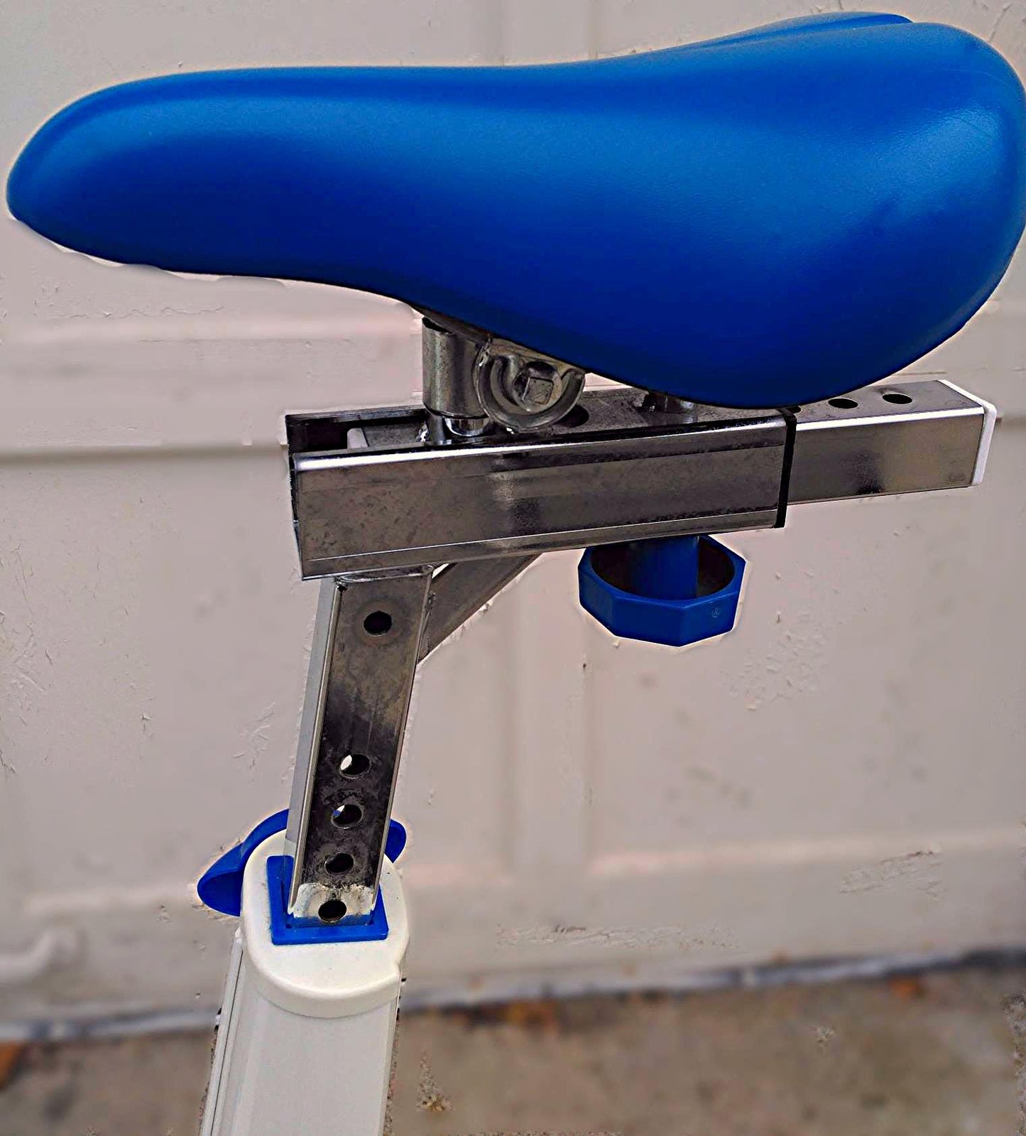 MONARK ERGOMEDIC 894E ANAEROBIC PEAK BIKE SELLEROYAL SADDLE