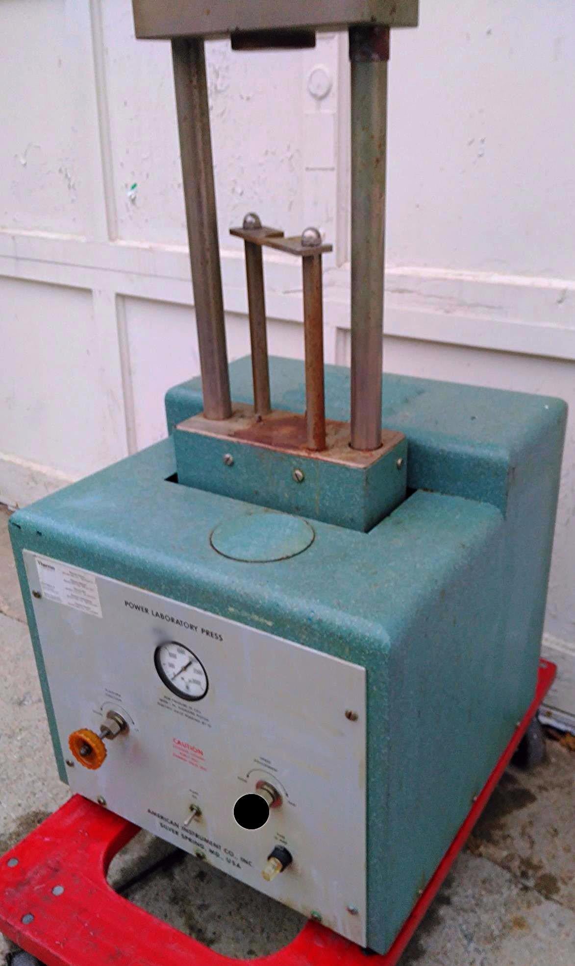 SLM AMINCO FRENCH PRESSURE CELL LABORATORY PRESS 3000psi Pressure WATCH VIDEO