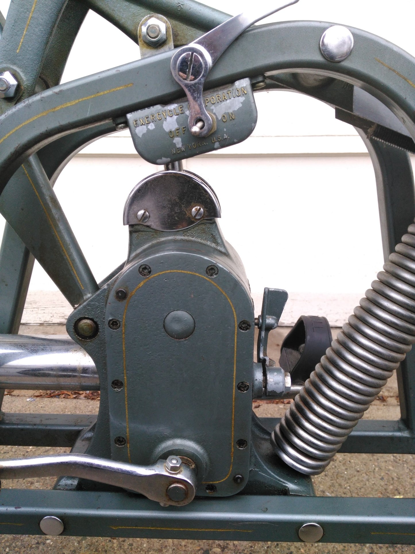 EXERCYCLE AUTOMATIC EXERCISE EXECUTIVE MODEL& MANUAL STILL MADE IN THE USA TODAY