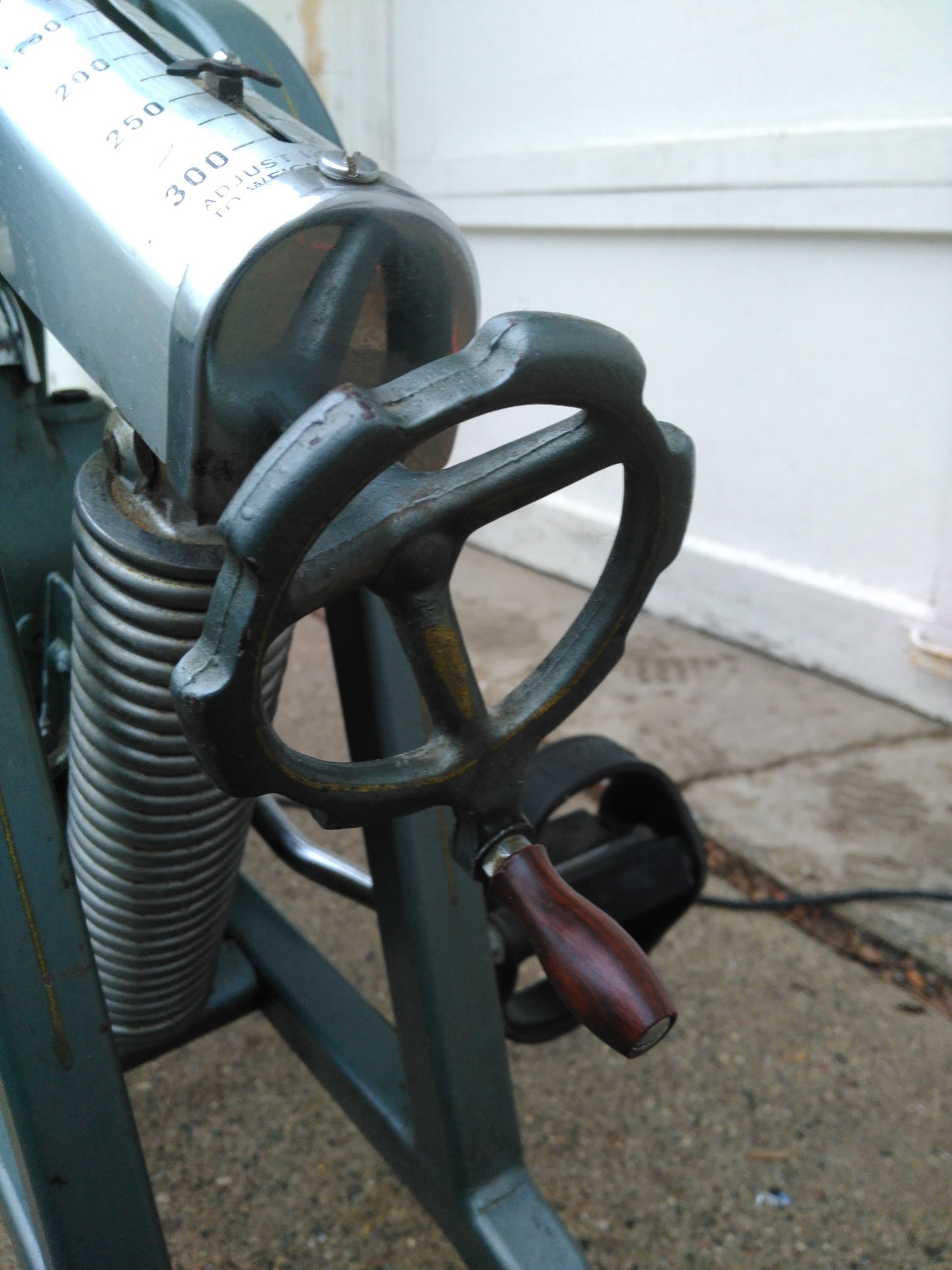 EXERCYCLE AUTOMATIC EXERCISE EXECUTIVE MODEL& MANUAL STILL MADE IN THE USA TODAY