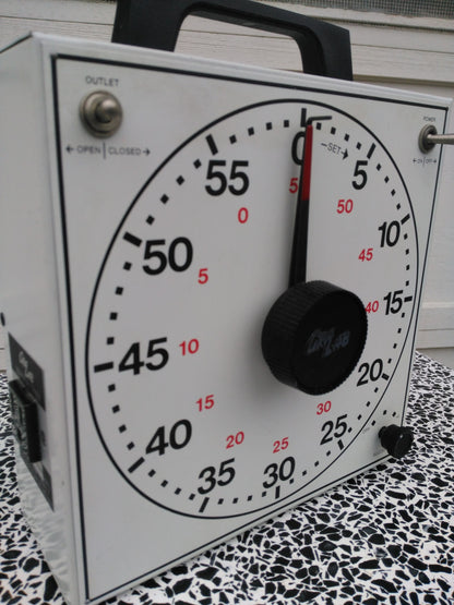 GRALLAB 167 UNIVERSAL LAB INTERVAL TIMER DARKROOM