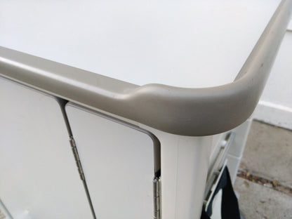 HERMAN MILLER MEDICAL LAB CART LOCK ON WHEELS SEALED DOOR Hospital Veterinary