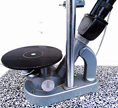 LEITZ INVERTED MICROSCOPE 3 Objectives 10 / 3.5 / 6 Binocular Stage Power Supply