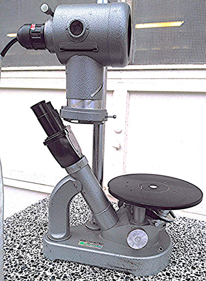 LEITZ INVERTED MICROSCOPE 3 Objectives 10 / 3.5 / 6 Binocular Stage Power Supply